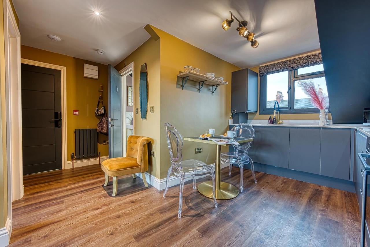 Casa Del Artista - Luxury Apartments, Whitby Luaran gambar