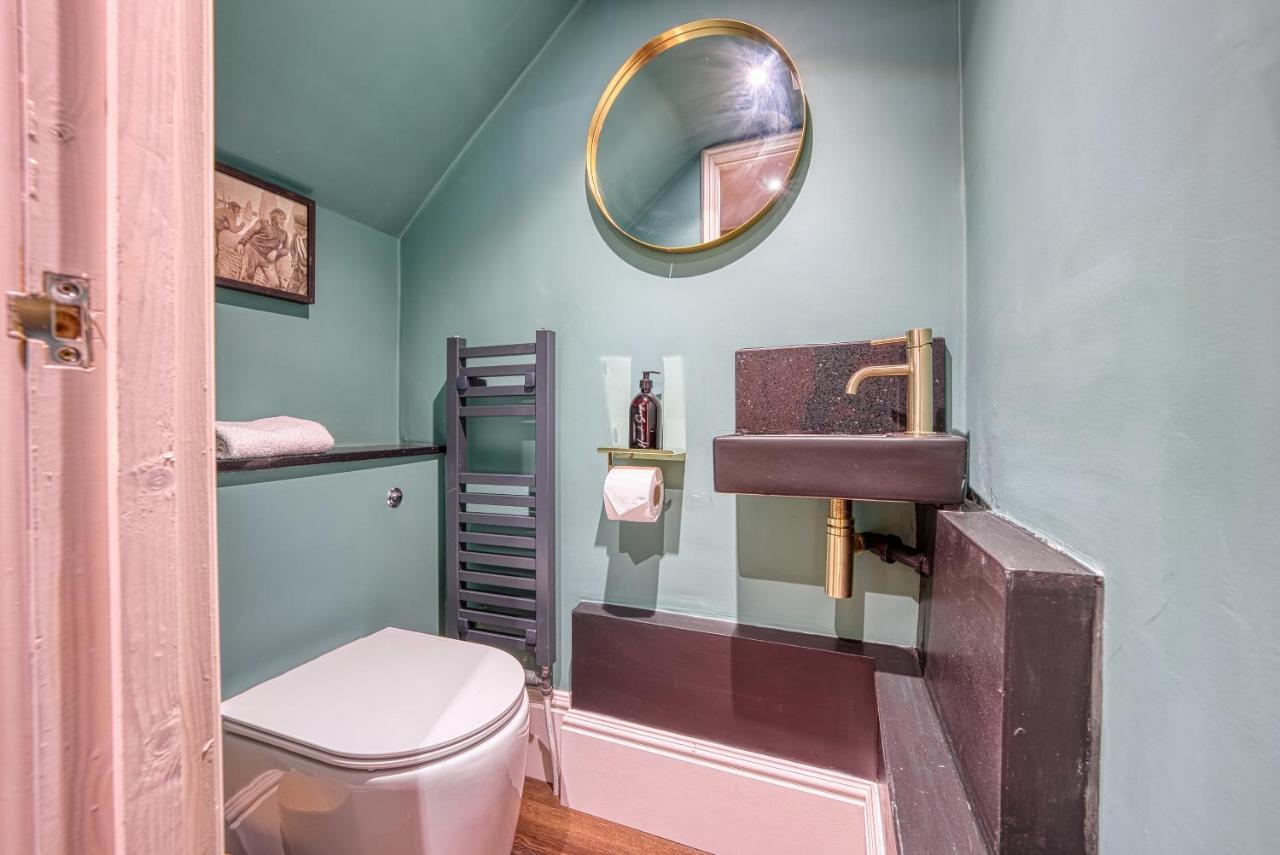 Casa Del Artista - Luxury Apartments, Whitby Luaran gambar